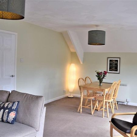 Charming 3-Bed Apartment In Talgarth Powys Brecon Exterior foto